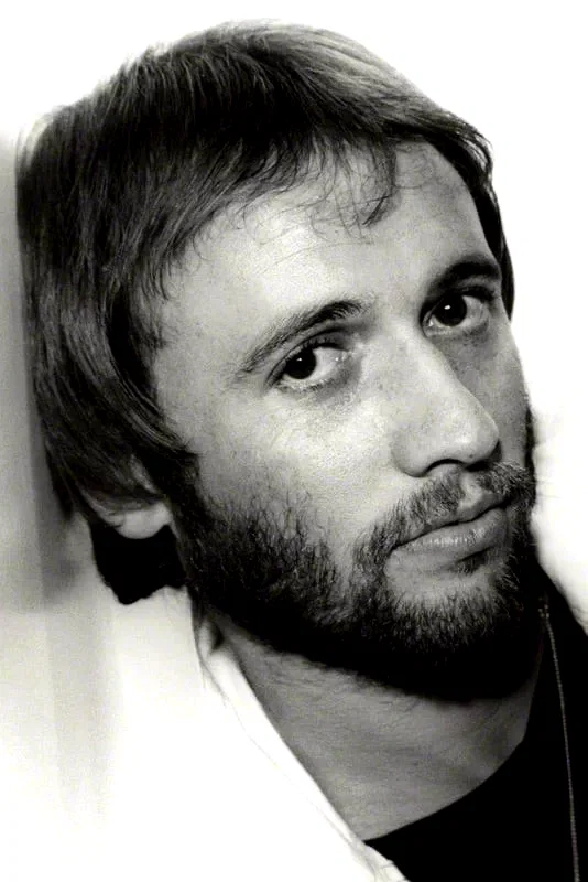  Maurice Gibb