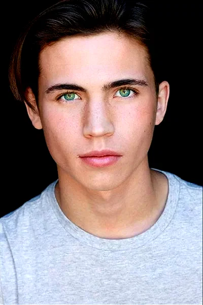  Tanner Buchanan