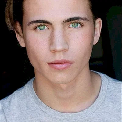 Tanner Buchanan