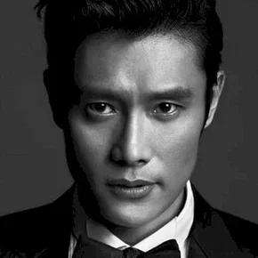 Photo star :  Lee Byung-hun