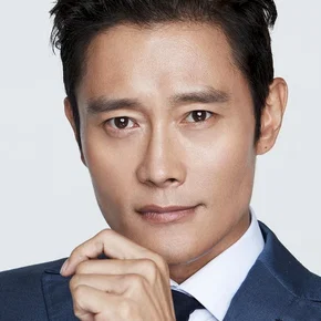 Photo star :  Lee Byung-hun