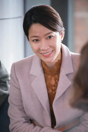 Jeon Hye Jin photo