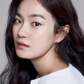 Photo star :  Ok Ja-yeon