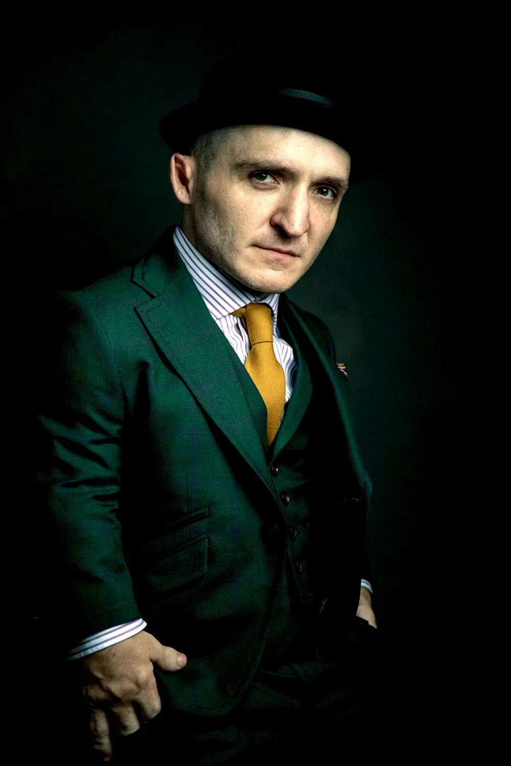  Leigh Gill