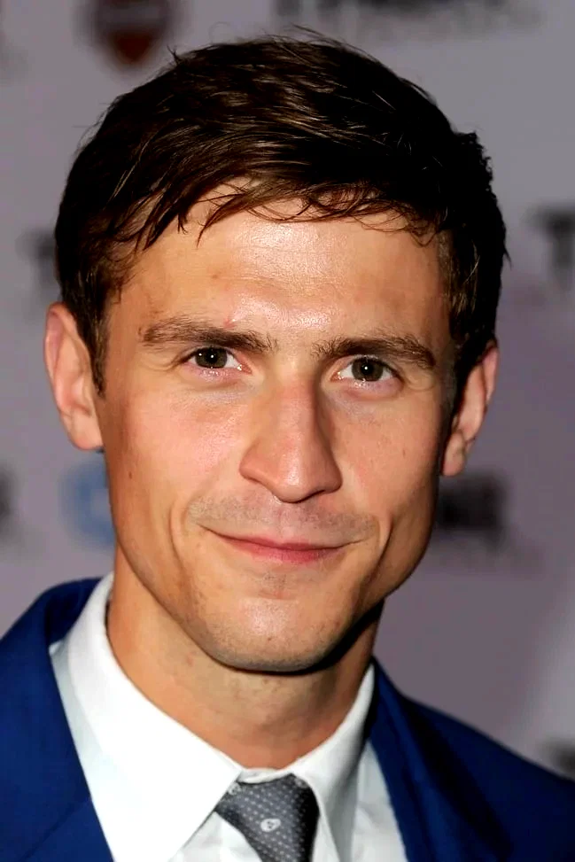  Jonathan Howard