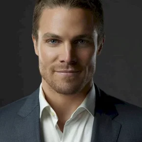 Photo star : Stephen Amell