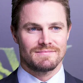 Photo star : Stephen Amell