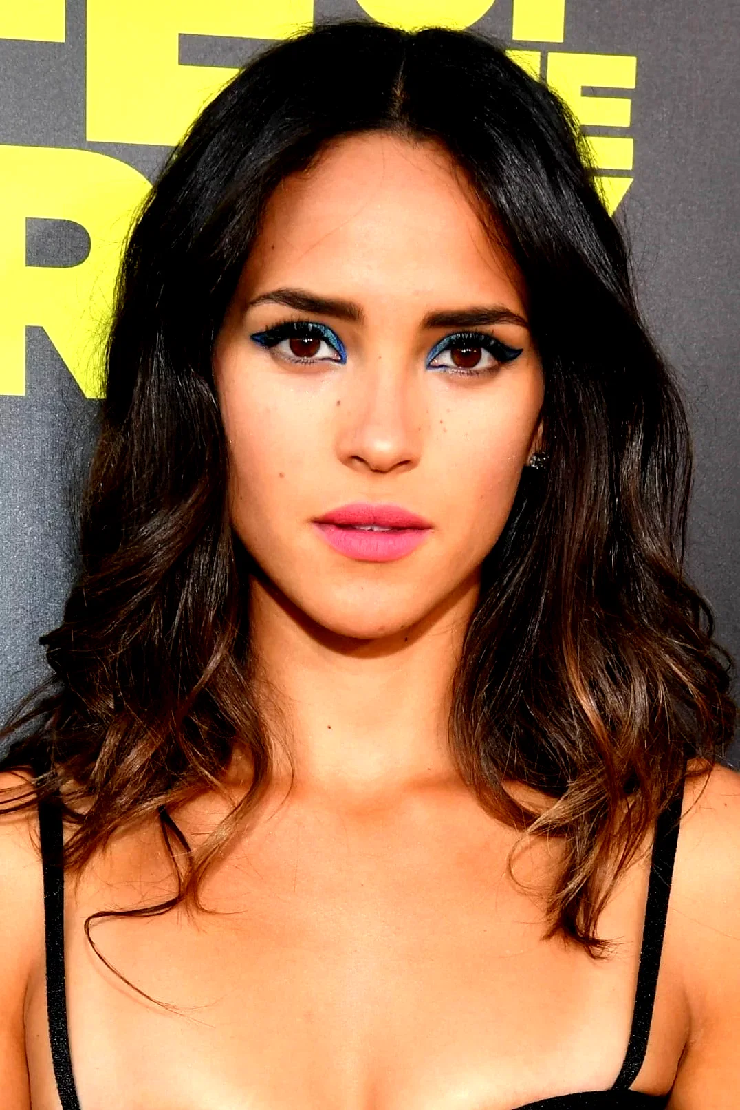  Adria Arjona