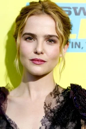 Zoey Deutch photo