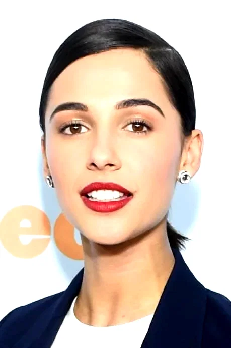 Naomi Scott