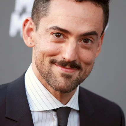  Luis Gerardo Méndez
