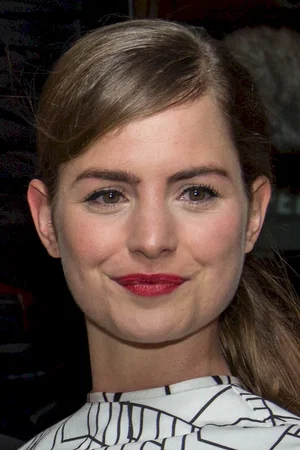 Hannah Hoekstra photo