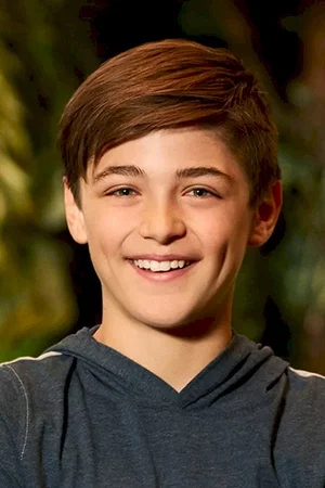  Asher Angel photo