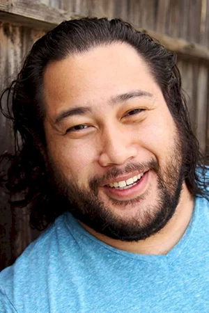  Cooper Andrews photo
