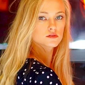 Photo star :  Jessica Madsen