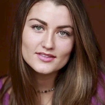  Rachel Matthews