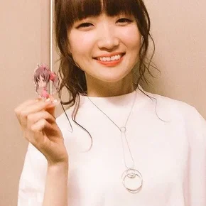 Photo star :  Atsumi Tanezaki
