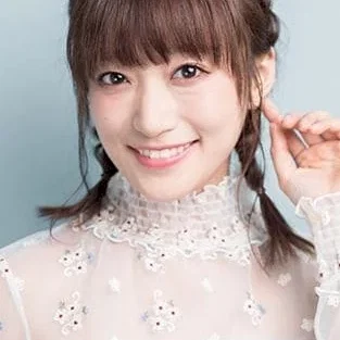  Himika Akaneya