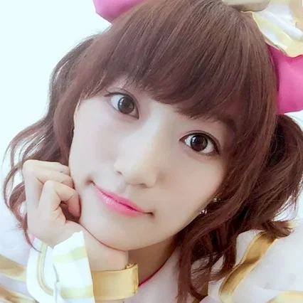  Himika Akaneya