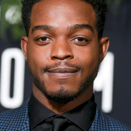Stephan James