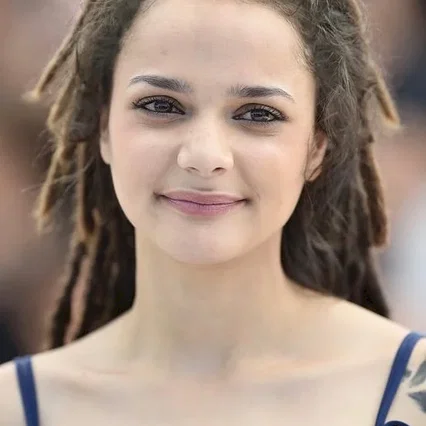  Sasha Lane