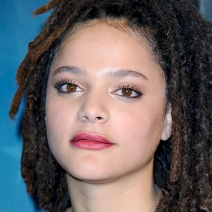  Sasha Lane