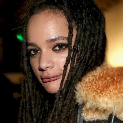  Sasha Lane