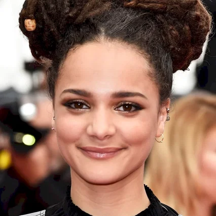  Sasha Lane