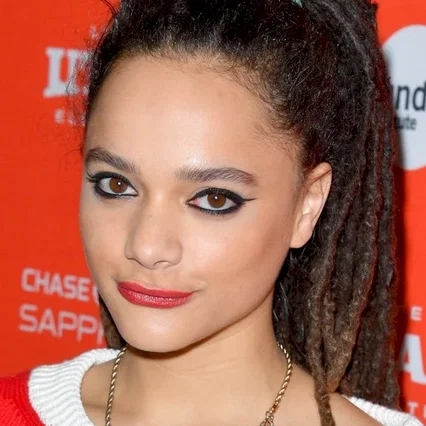  Sasha Lane