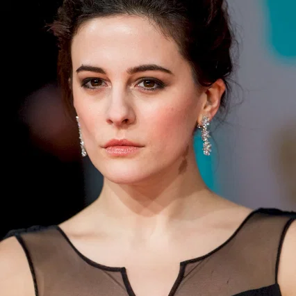Phoebe Fox