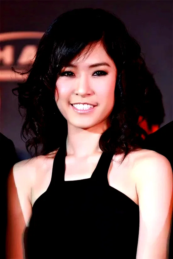 JeeJa Yanin