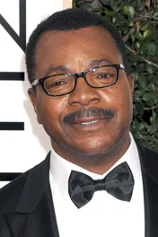  Carl Weathers