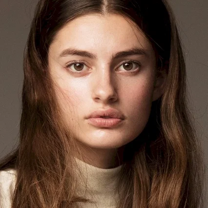  Diana Silvers