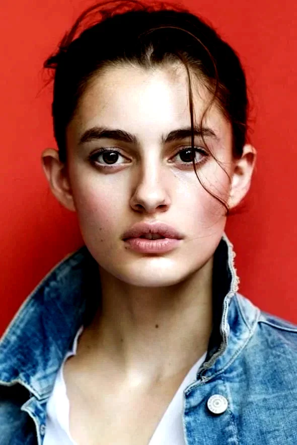  Diana Silvers