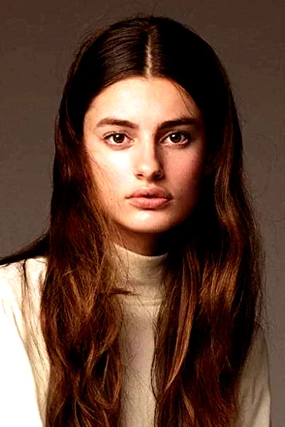  Diana Silvers