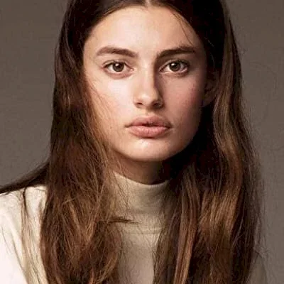  Diana Silvers