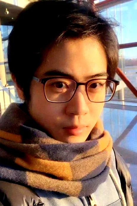  Tianxiang Yang