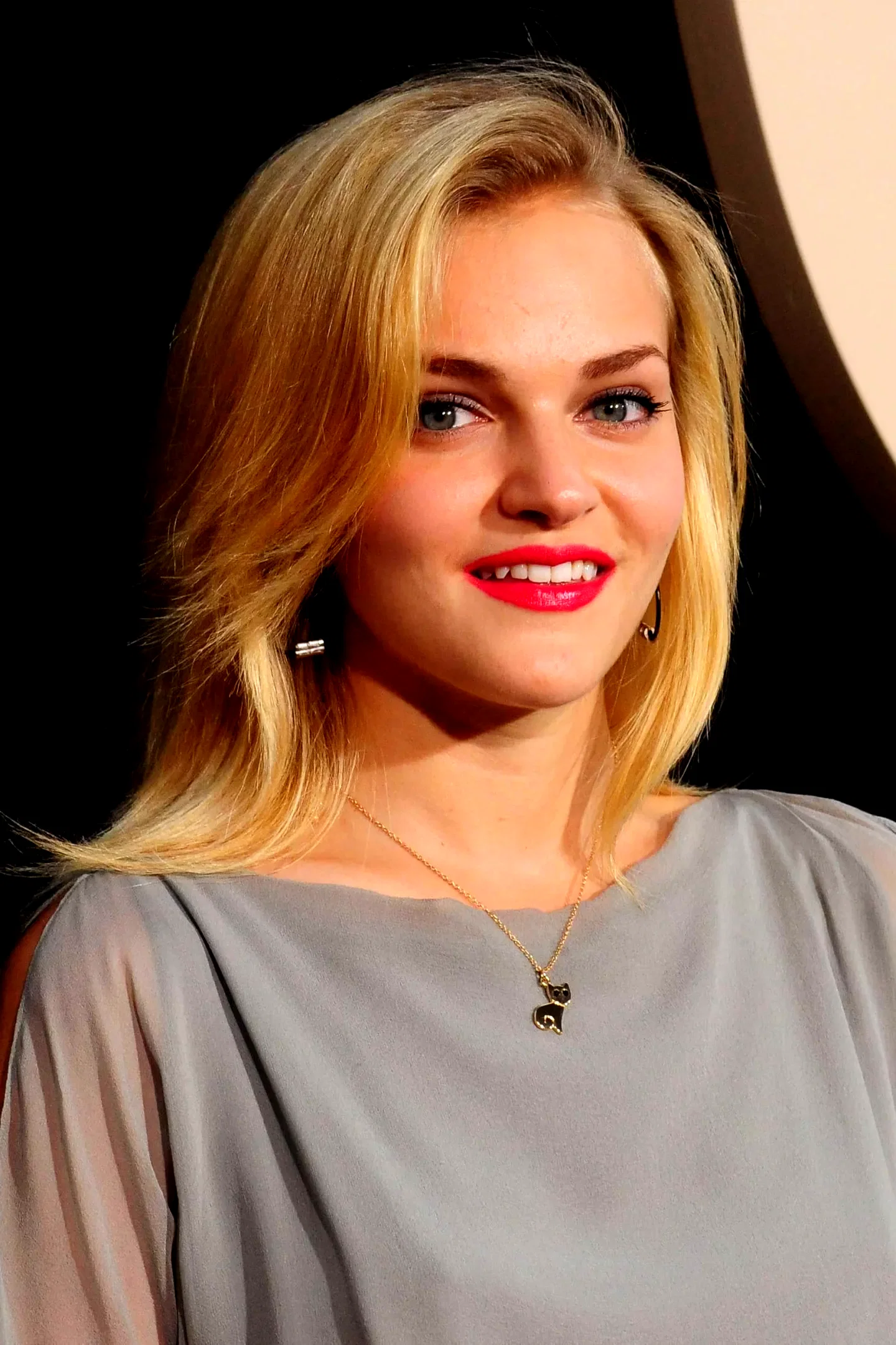  Madeline Brewer