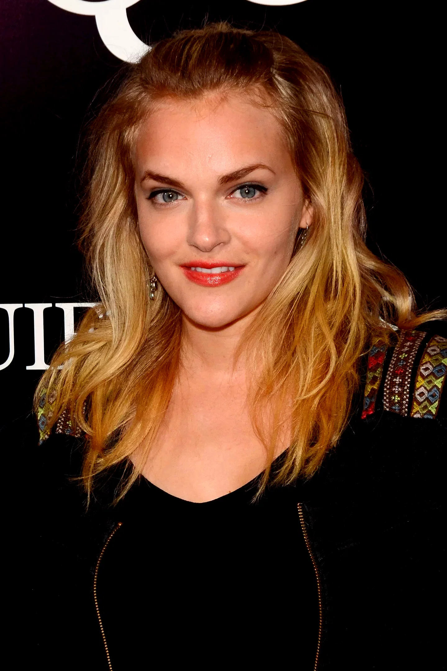  Madeline Brewer