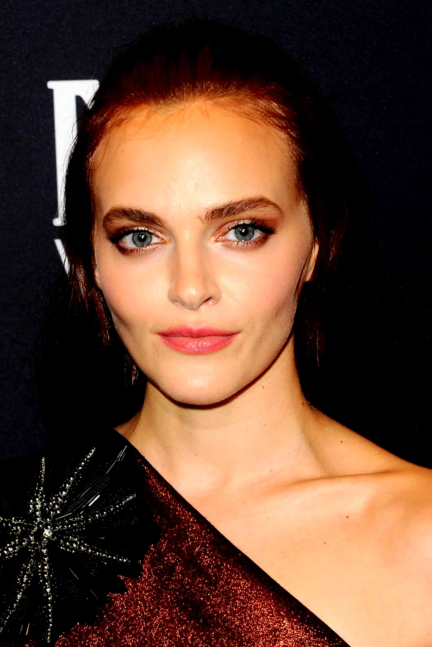  Madeline Brewer