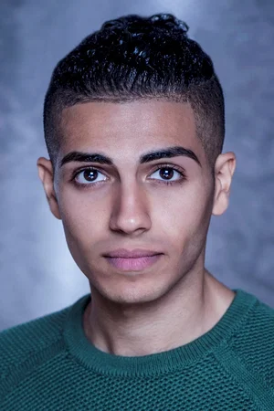  Mena Massoud