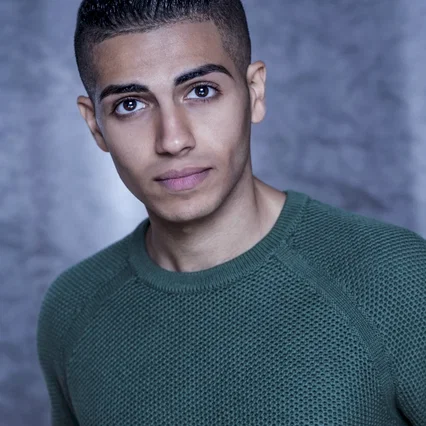  Mena Massoud