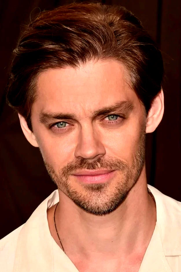  Tom Payne
