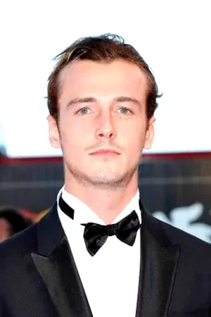  Micheál Richardson