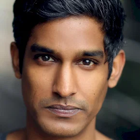 Photo star :  Rudi Dharmalingam