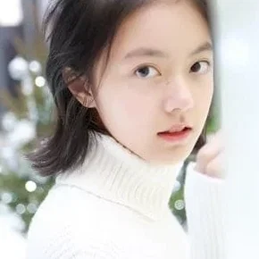 Photo star :  Zhao Jinmai
