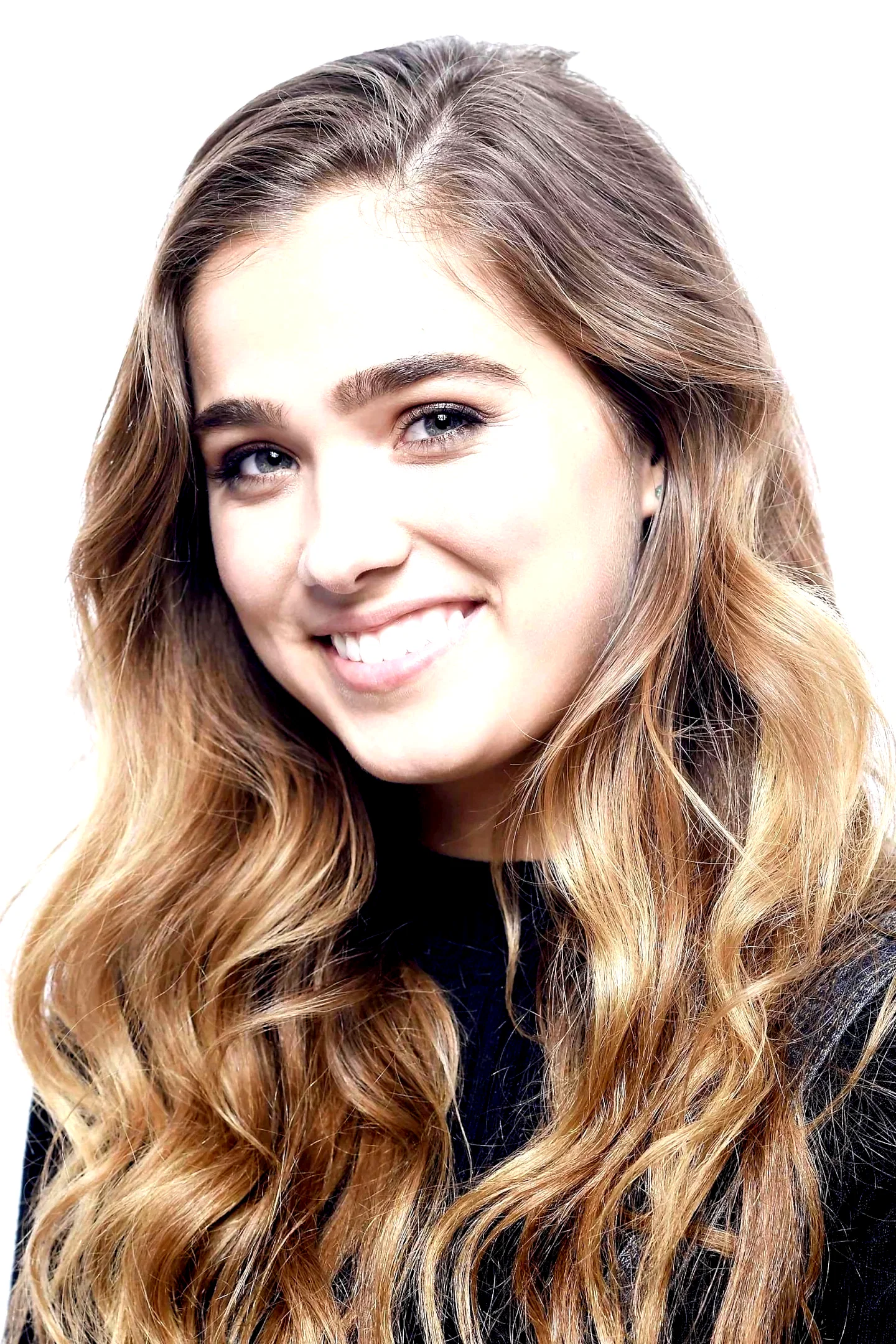 Haley Lu Richardson