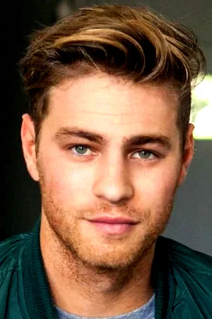  Cameron Fuller
