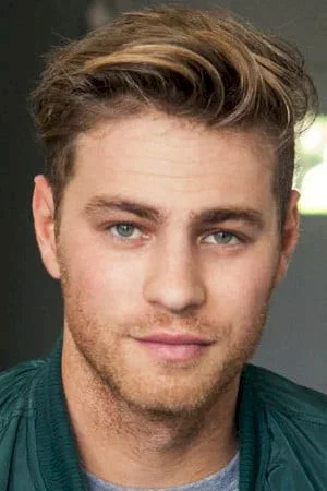  Cameron Fuller photo