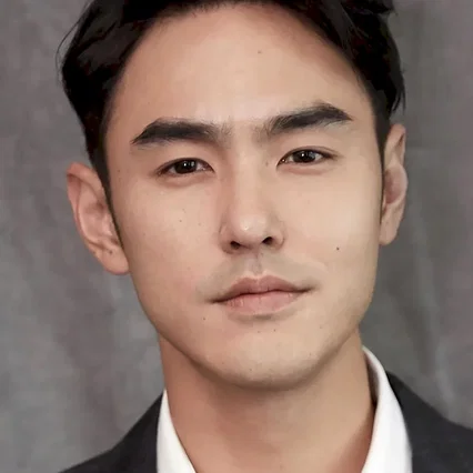 Ethan Juan